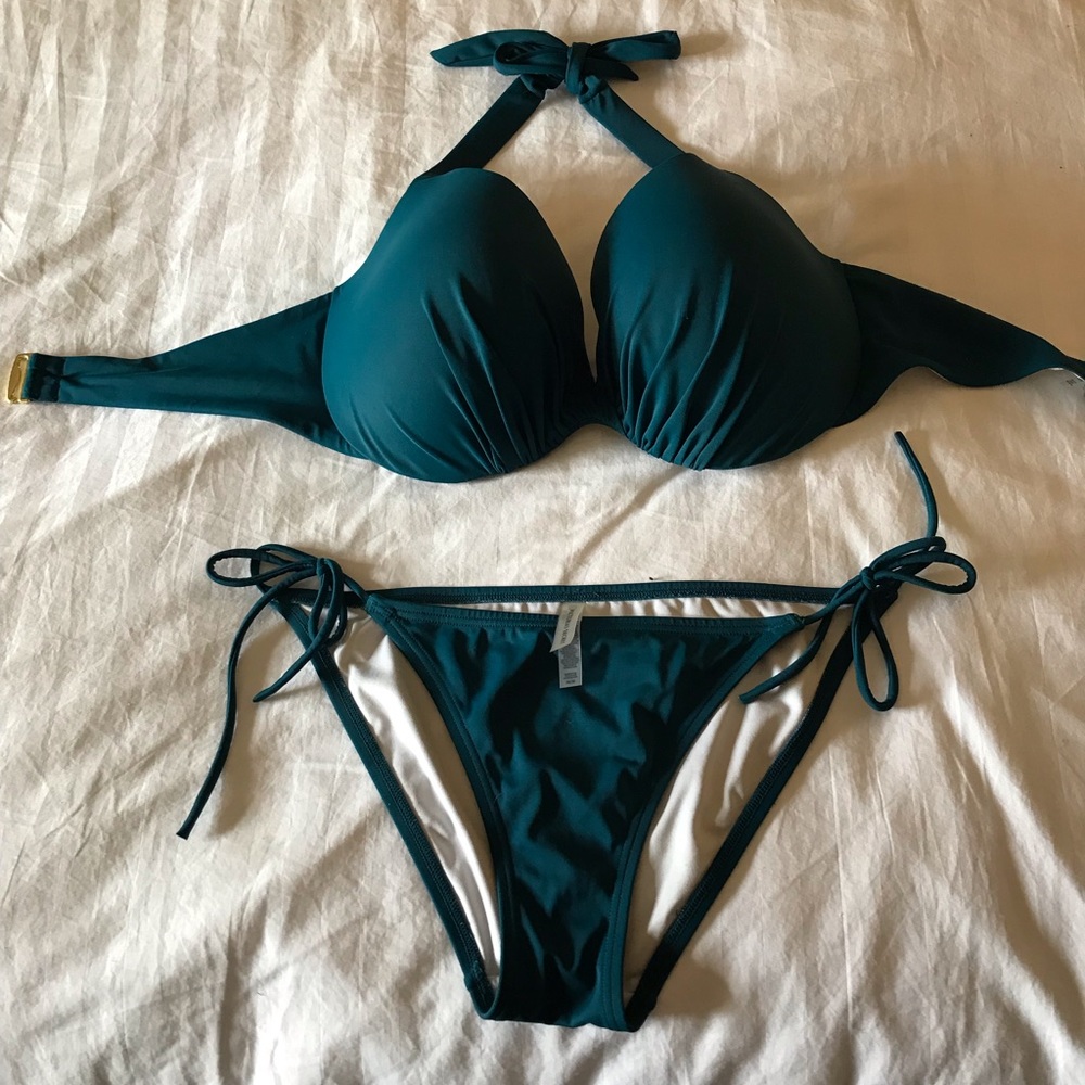 Victoria’s Secret bikini Set